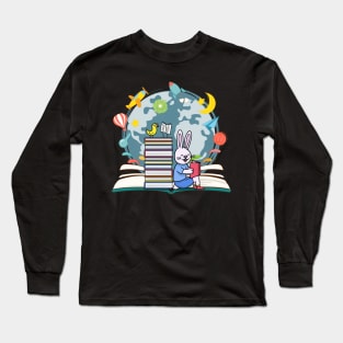 Cute bunny rabbit book lover Long Sleeve T-Shirt